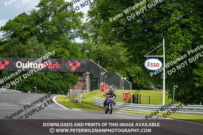 anglesey;brands hatch;cadwell park;croft;donington park;enduro digital images;event digital images;eventdigitalimages;mallory;no limits;oulton park;peter wileman photography;racing digital images;silverstone;snetterton;trackday digital images;trackday photos;vmcc banbury run;welsh 2 day enduro